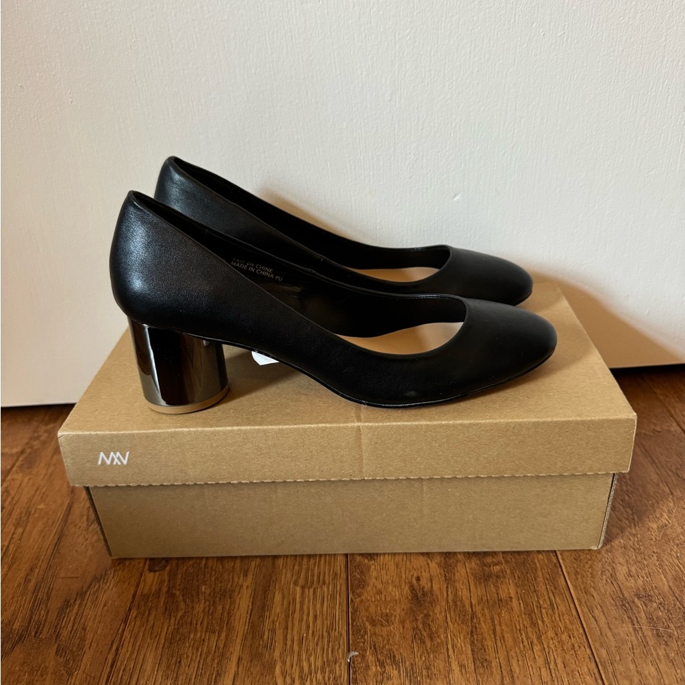 NEW Matt and Nat Black Heels, Size 9 - Picture 4 of 8
